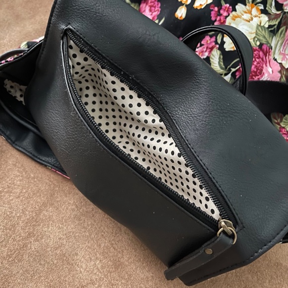 Madden Girl Black Floral Backpack with Polka Dot Interior - Picture 15 of 16